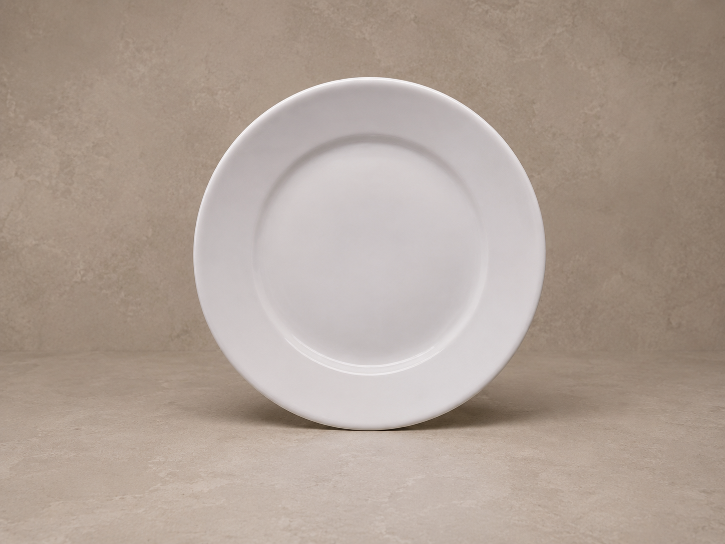 Prato Reforçado S/MESA em porcelana Teixeira, referência 00.00.003